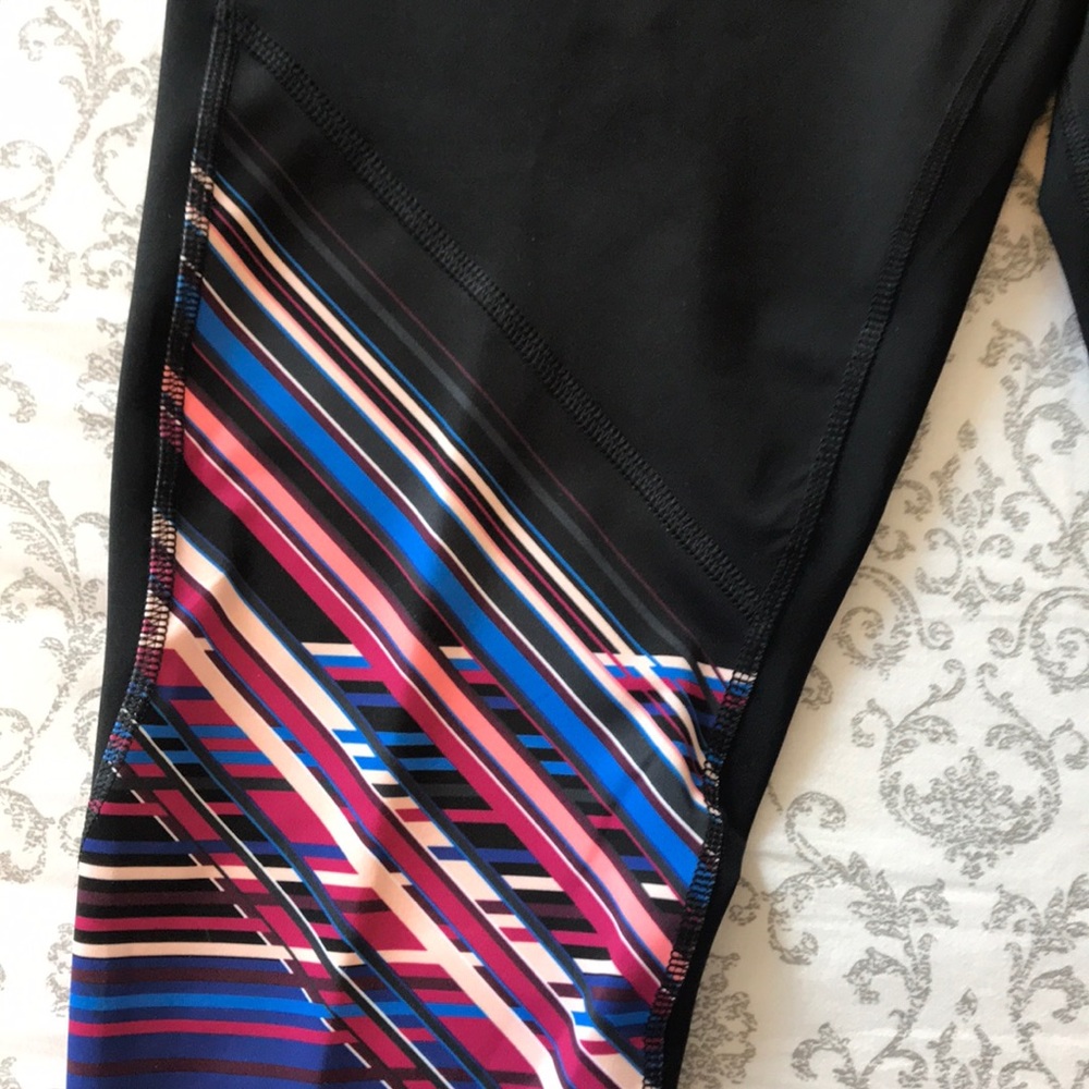 🌻 NWT Champion Running Capris 20” - Picture 2 of 5